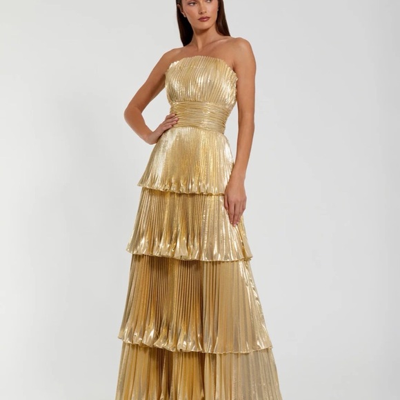 Mac Duggal Dresses & Skirts - Mac Duggal Metallic Gold Strapless Tiered Pleated Gown